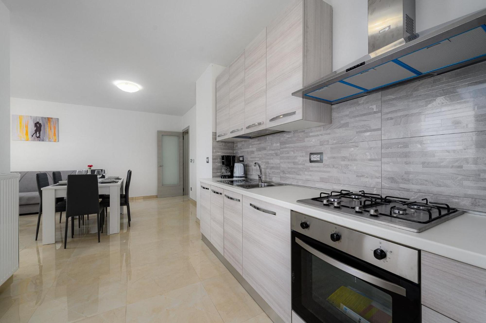 Stancija Amorozo 5 - Apartment N. 7 Пореч Екстериор снимка