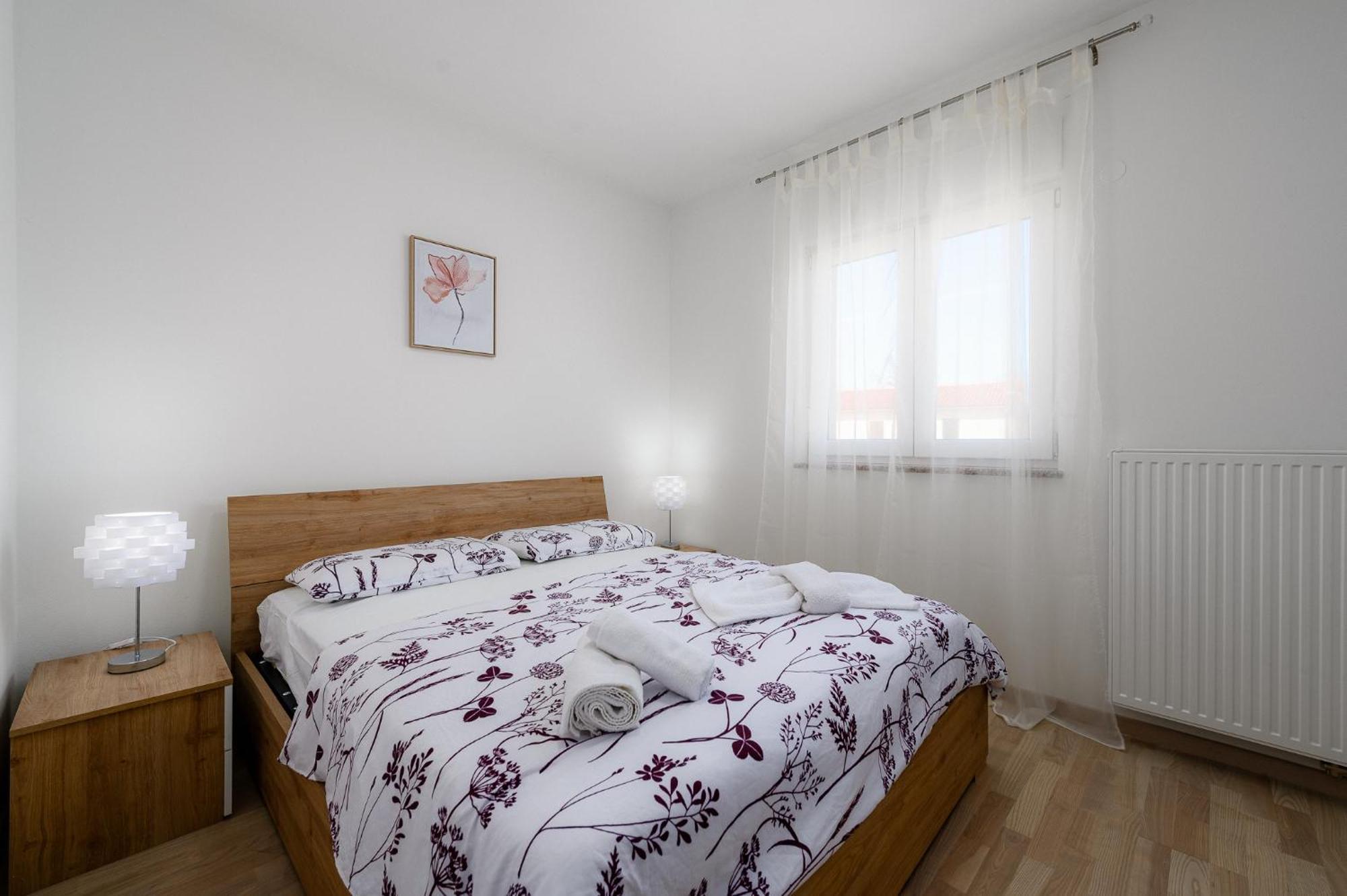 Stancija Amorozo 5 - Apartment N. 7 Пореч Екстериор снимка